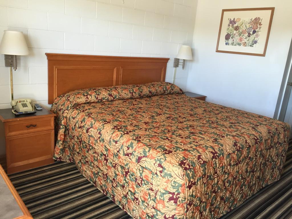 Ballinger Inn Экстерьер фото